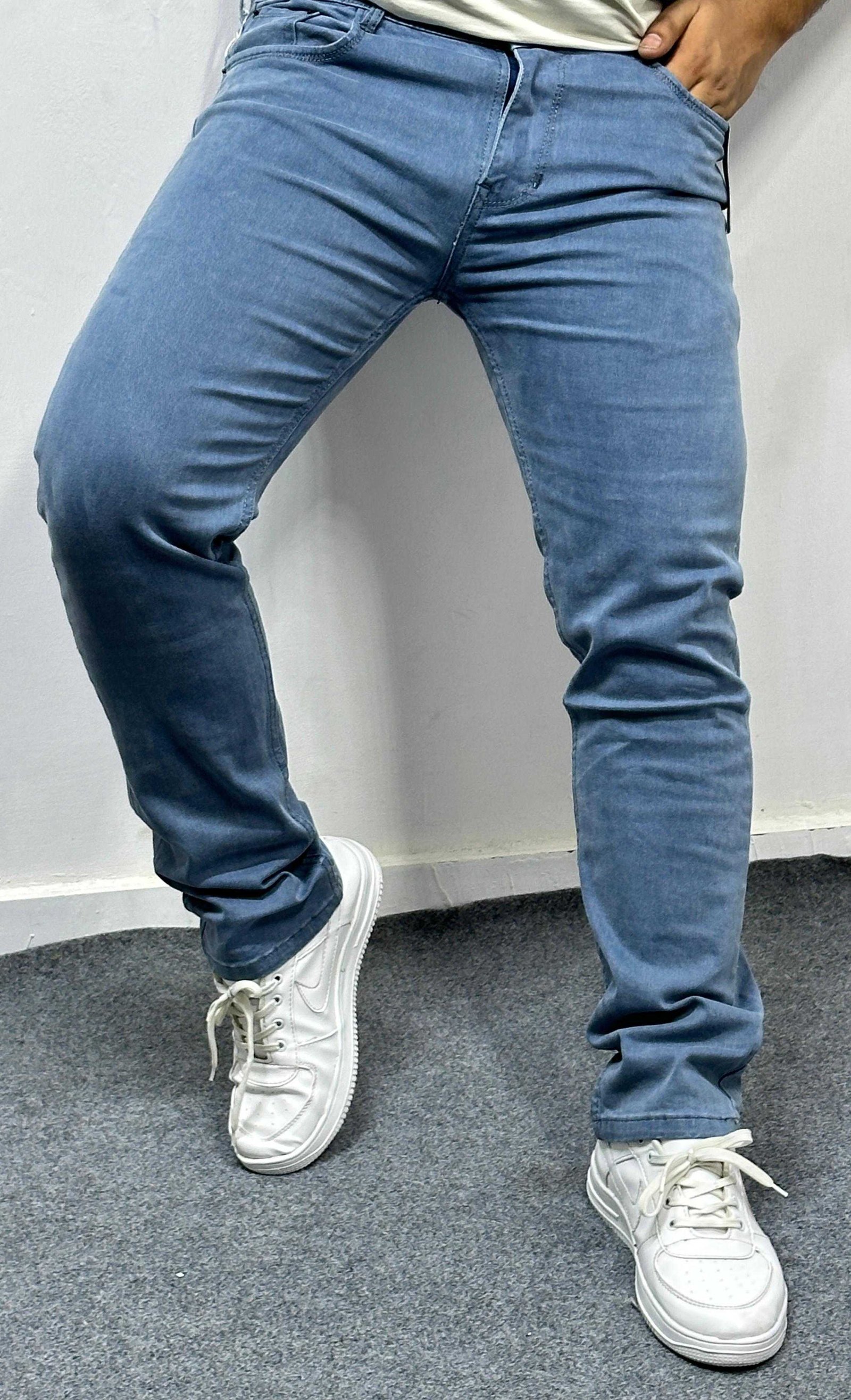 Regular Fit Stretchable Flat Finish Jeans