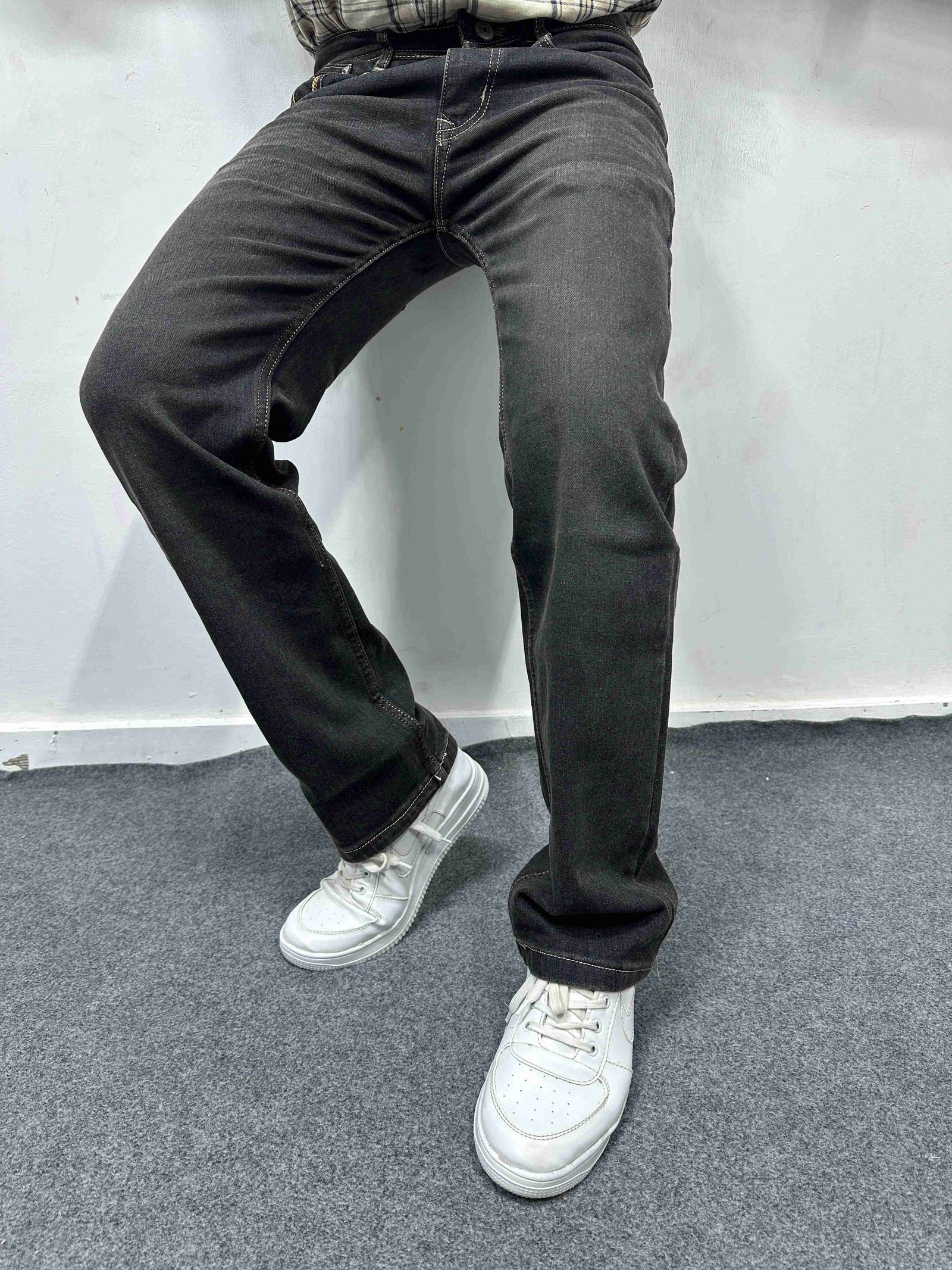 Straight Fit Stretchable Flat Finish Jeans