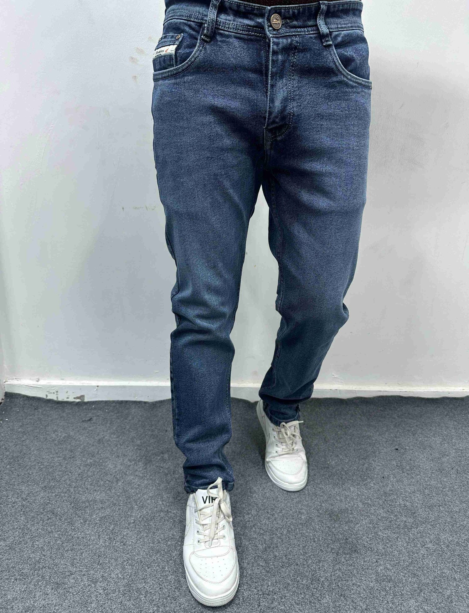 Narrow Fit Stretchable Flat Finish Jeans