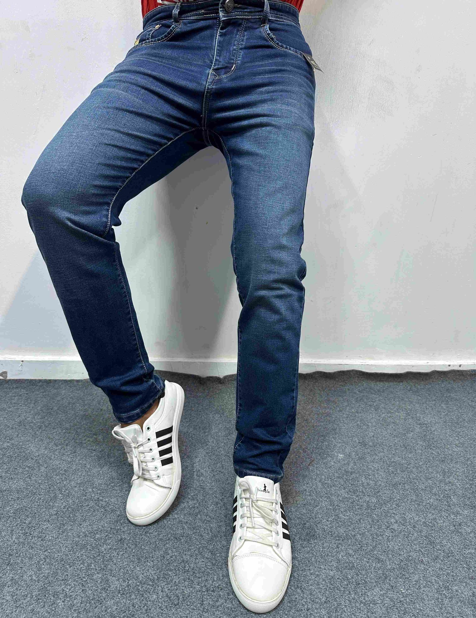 Narrow Fit Stretchable Flat Finish Jeans