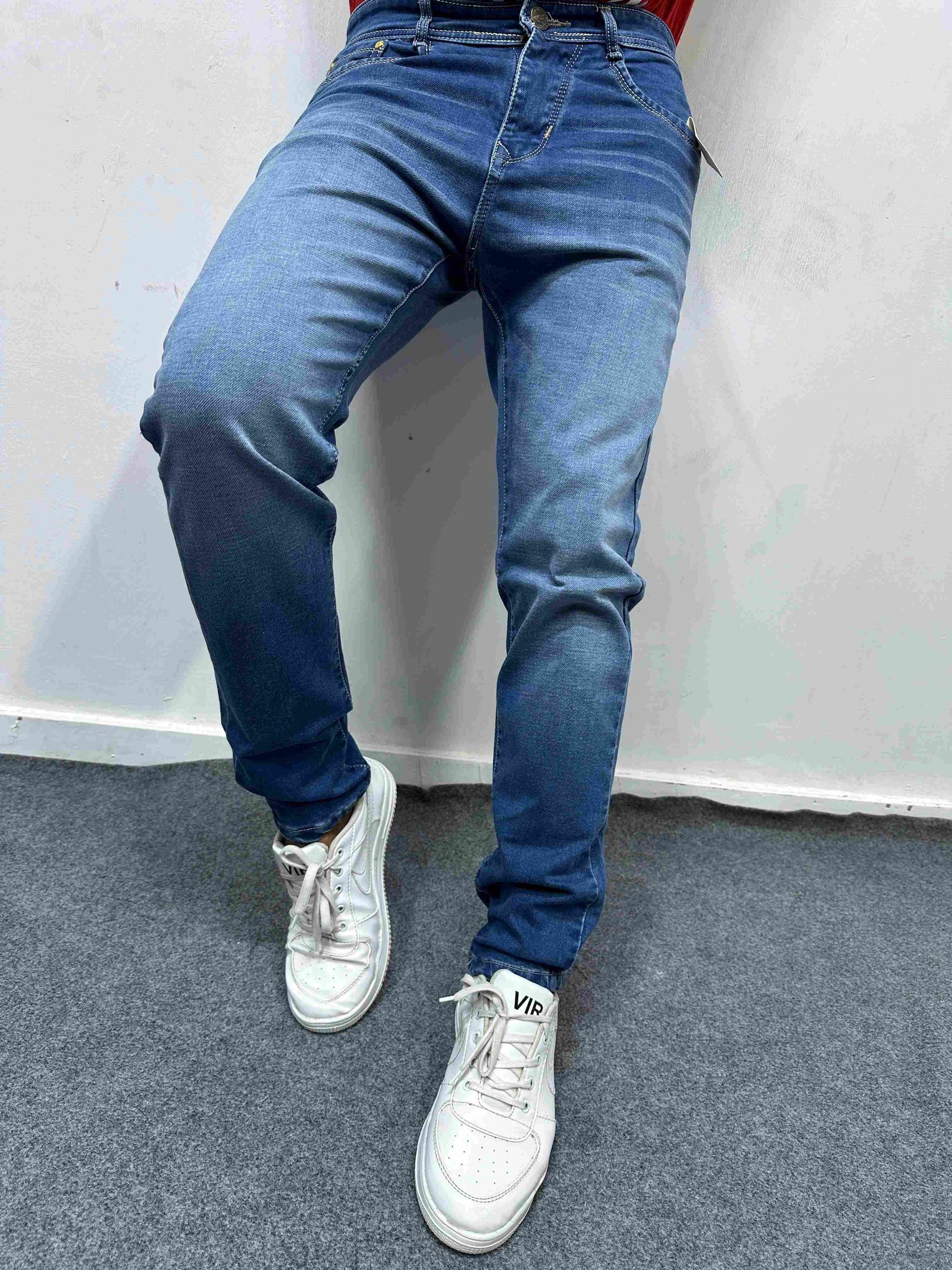 Narrow Fit Stretchable Flat Finish Jeans